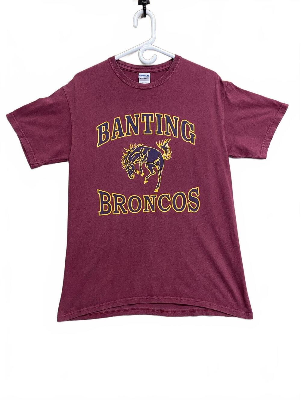 Vintage 90's Banting Broncos Maroon Graphic T-Shirt Gildan Tag Medium
